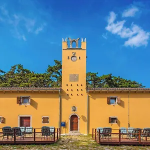 4* Gostinjska kuća Kastel Pineta In Sveti Martin * Istrien